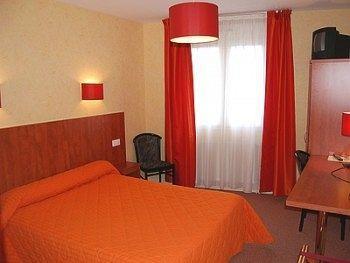 Logis Hotel Le Florina Sainte-Florine Экстерьер фото